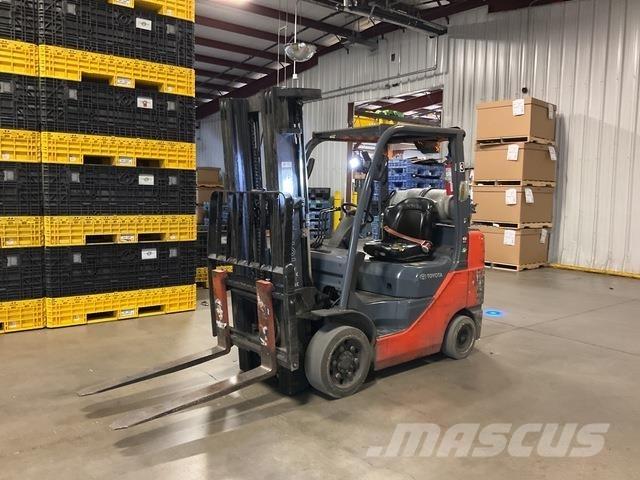 Toyota 8FGCU30 Heftrucks overige