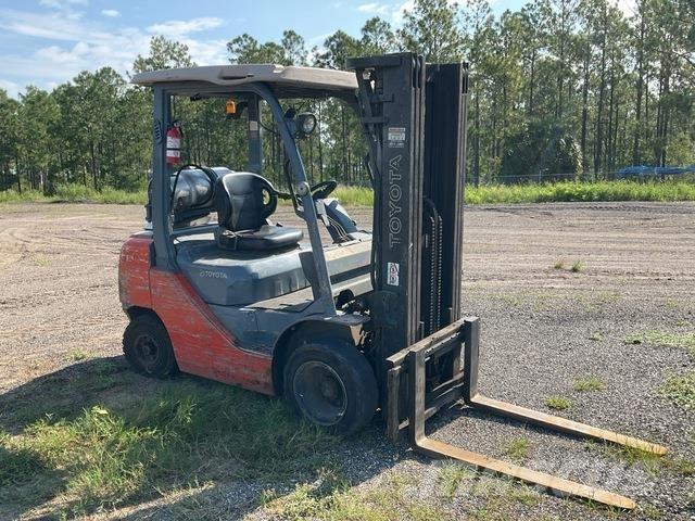 Toyota 8FGU25 Heftrucks overige