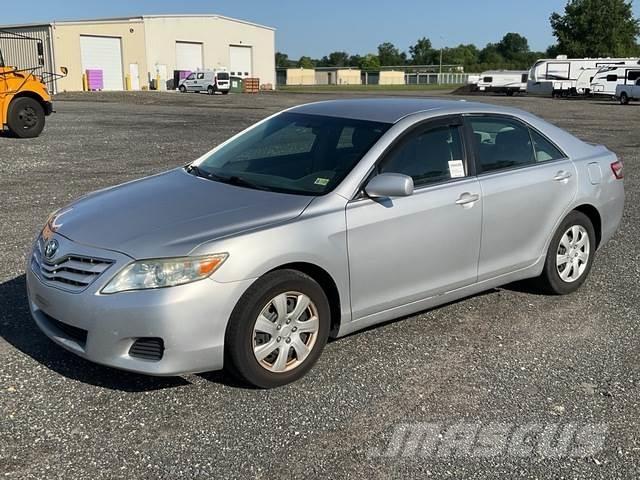 Toyota Camry Auto's