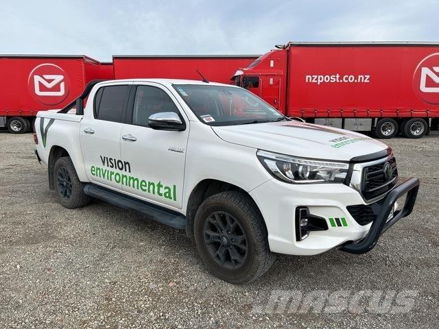 Toyota HiLux Anders