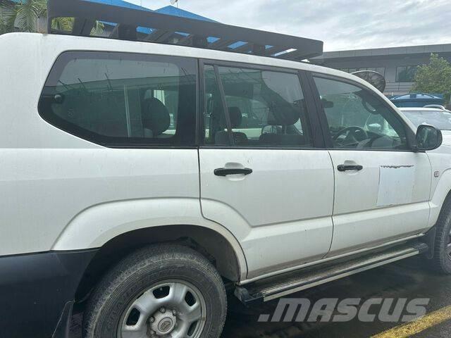 Toyota Prado Auto's