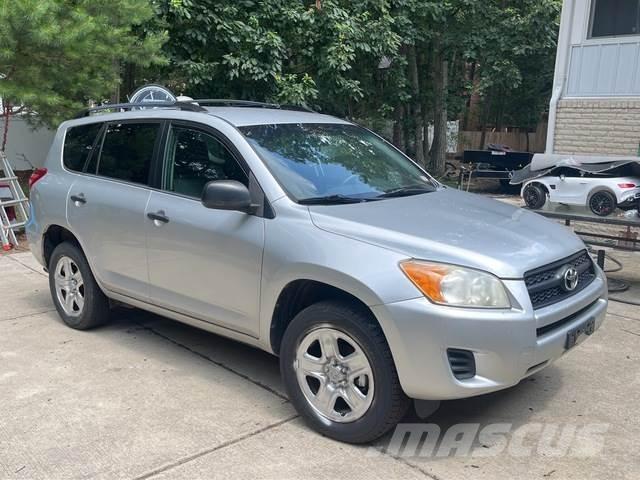 Toyota RAV4 Auto's