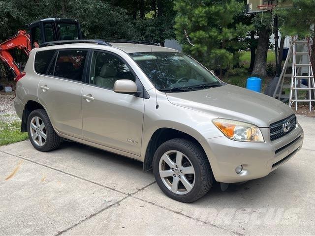 Toyota RAV4 Auto's