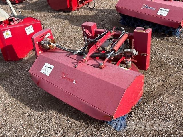 Ventrac NJ380 Borstels