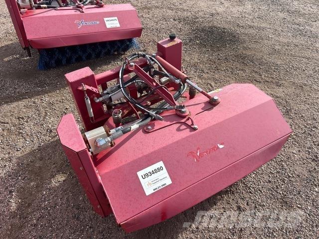 Ventrac NJ380 Borstels