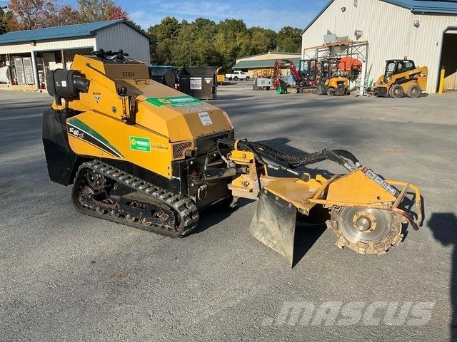 Vermeer SC40TX Boomstronkfrees