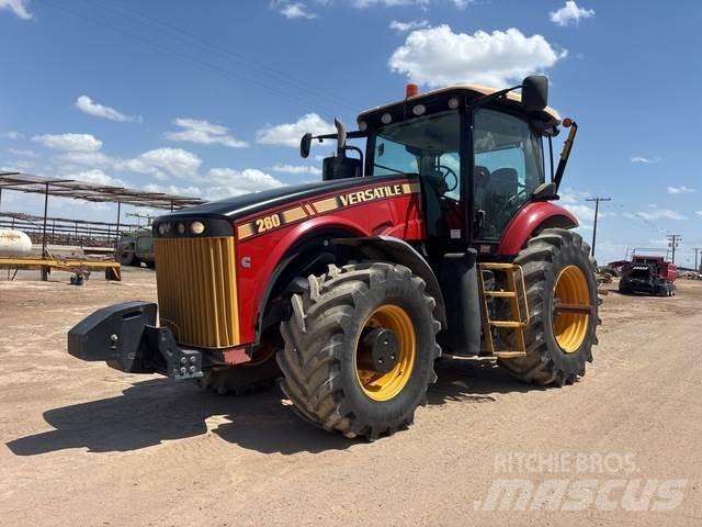 Versatile 260 Tractoren