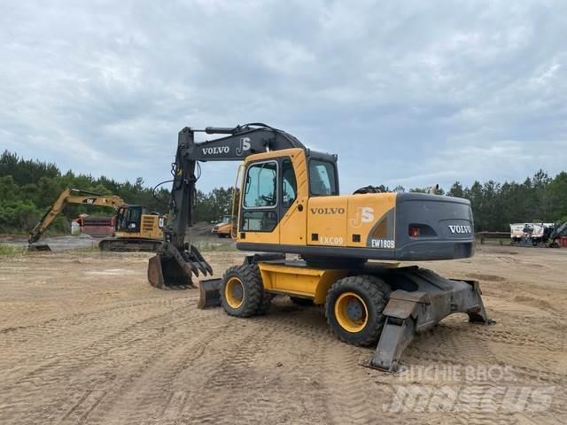 Volvo EW180B Wielgraafmachines