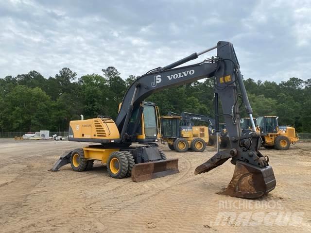 Volvo EW180B Wielgraafmachines