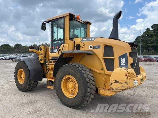 Volvo L90G Wielladers