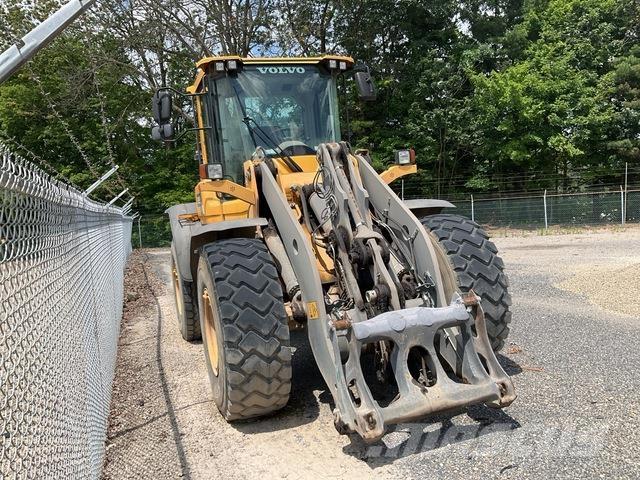 Volvo L90G Wielladers