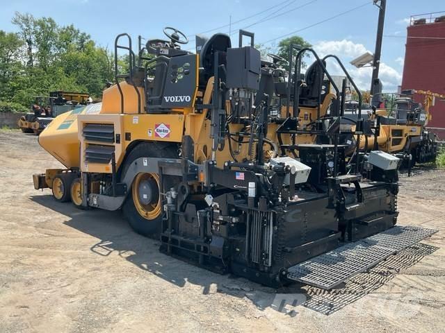Volvo P7170B Asfaltafwerkmachines