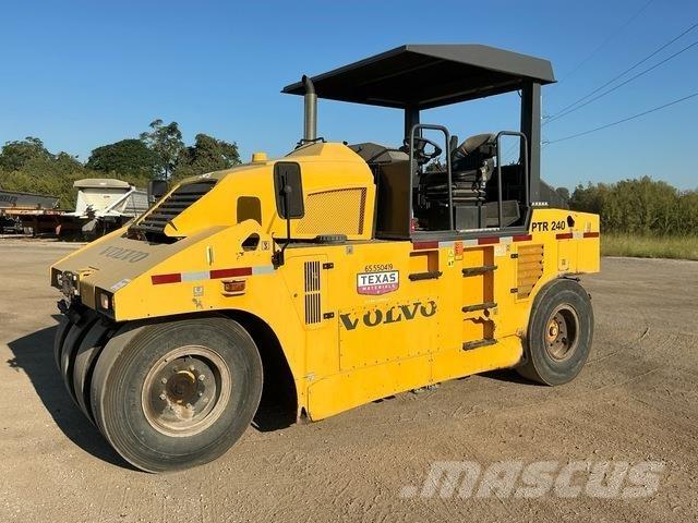 Volvo PTR240 Bandenwalsen