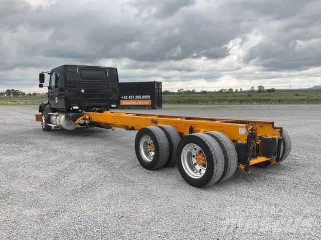 Volvo VHD64F Cabine en interieur