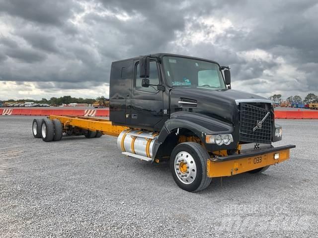 Volvo VHD64F Cabine en interieur