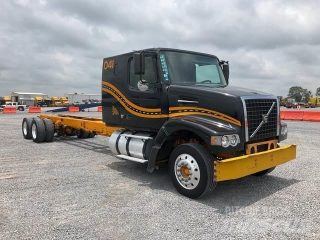 Volvo VHD64F Cabine en interieur
