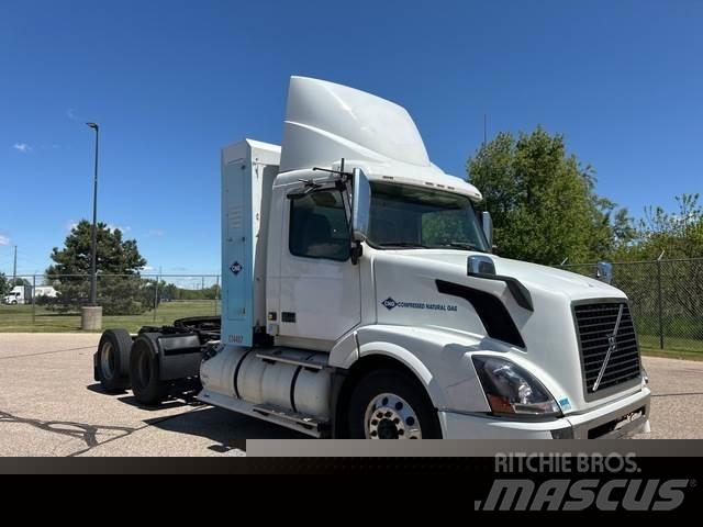 Volvo VNL Trekkers
