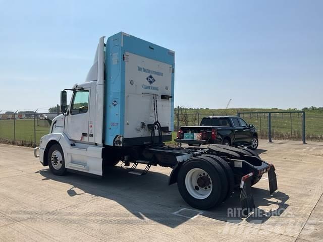 Volvo VNL Trekkers