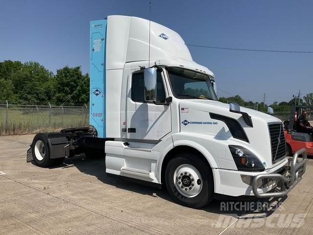 Volvo VNL Trekkers