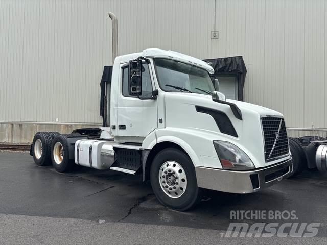 Volvo VNL Trekkers