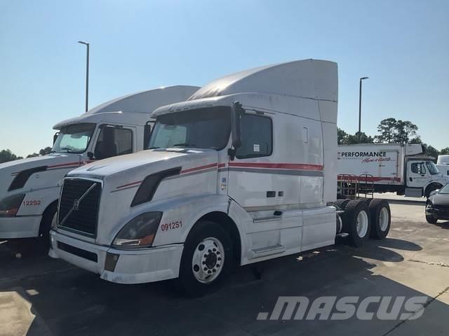 Volvo VNL Trekkers