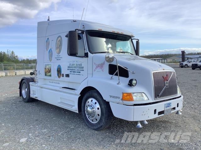 Volvo VNL Trekkers