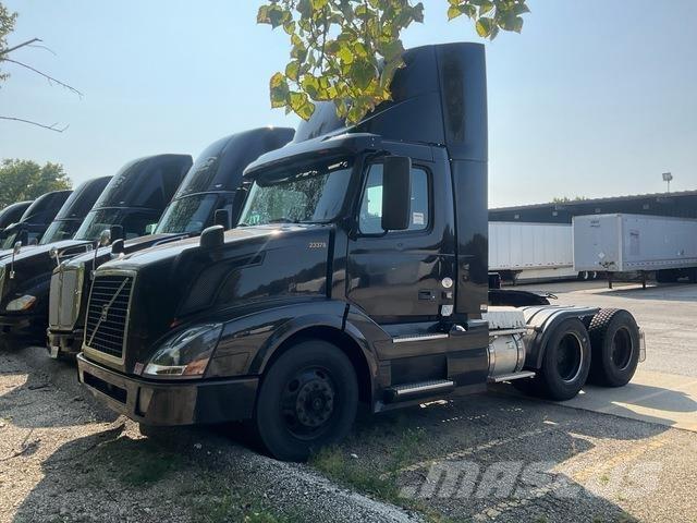 Volvo VNL Trekkers