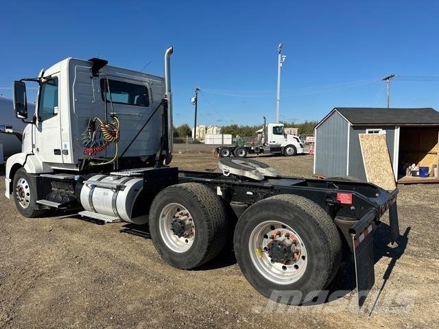 Volvo VNL Trekkers