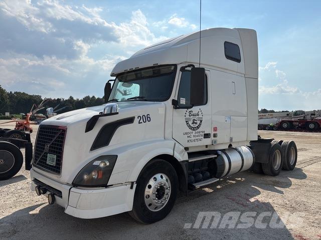 Volvo VNL Trekkers