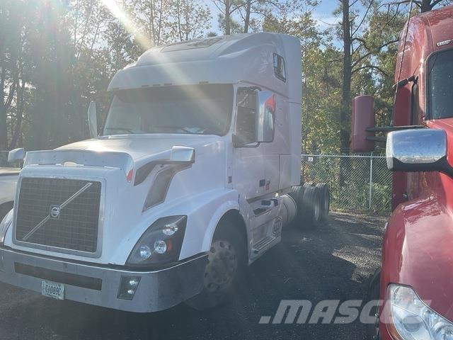 Volvo VNL Trekkers