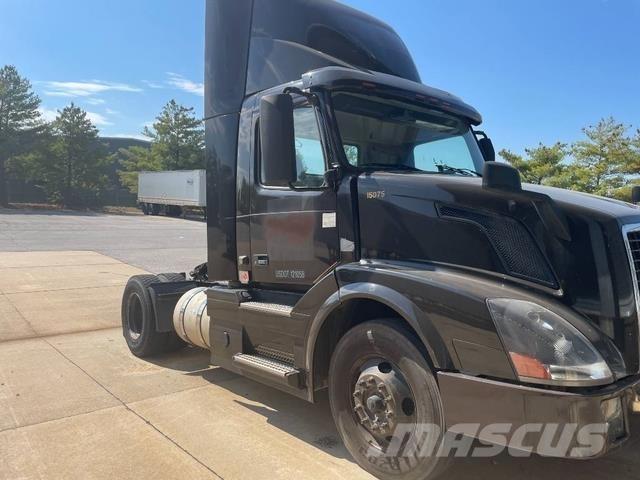 Volvo VNL Trekkers