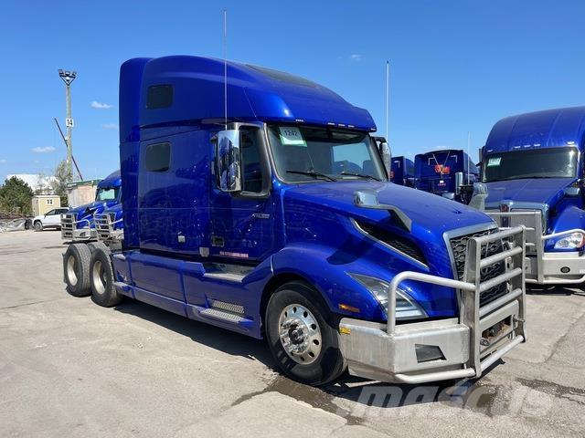 Volvo VNL760 Trekkers