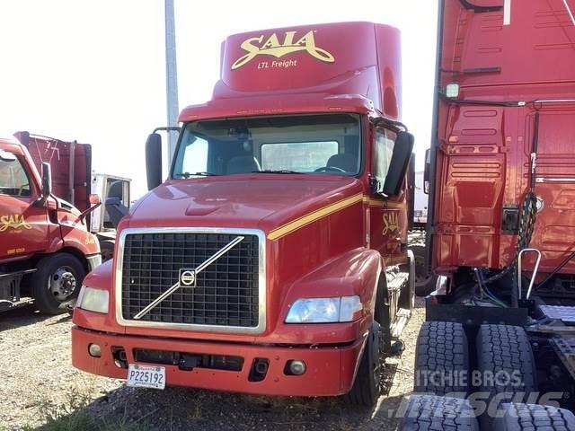 Volvo VNM Trekkers