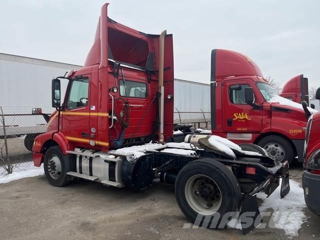 Volvo VNM Trekkers