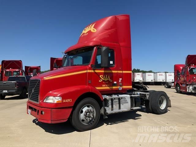 Volvo VNM Trekkers
