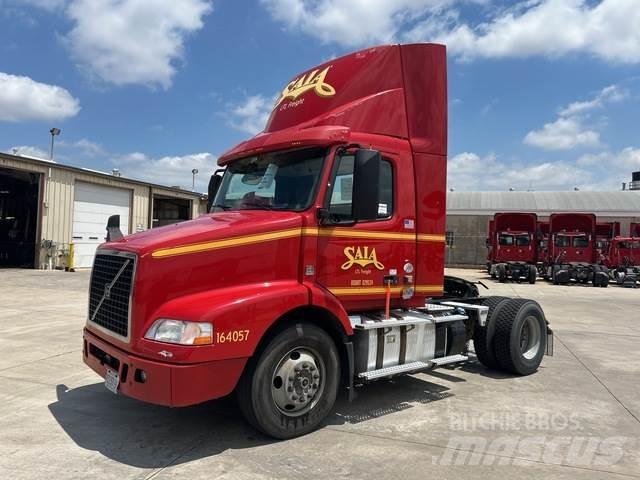Volvo VNM Trekkers