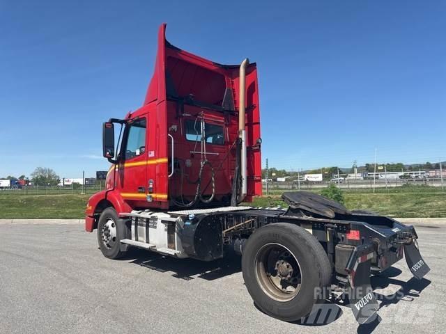 Volvo VNM Trekkers