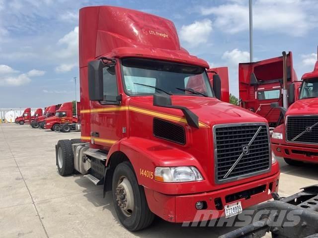Volvo VNM Trekkers