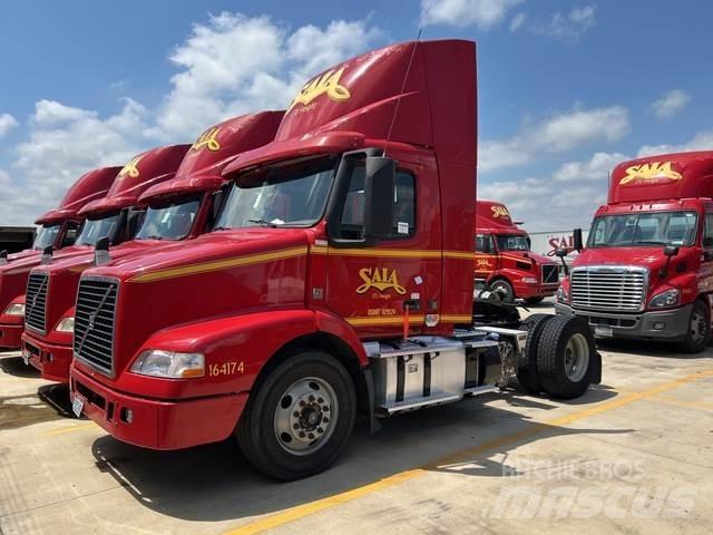 Volvo VNM Trekkers