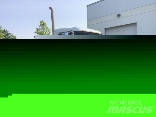 Volvo VNM Trekkers