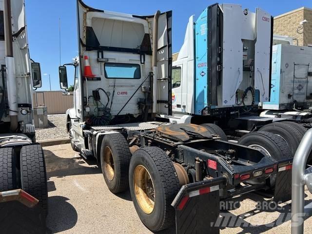 Volvo VNM Trekkers
