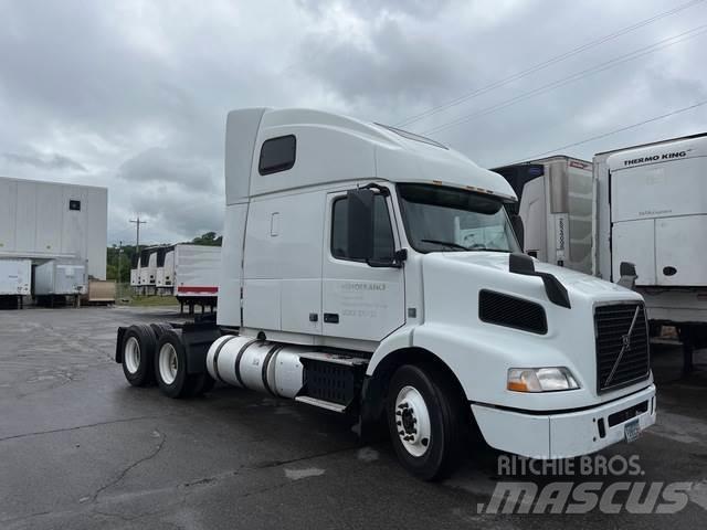 Volvo VNM Trekkers