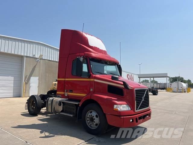 Volvo VNM Trekkers