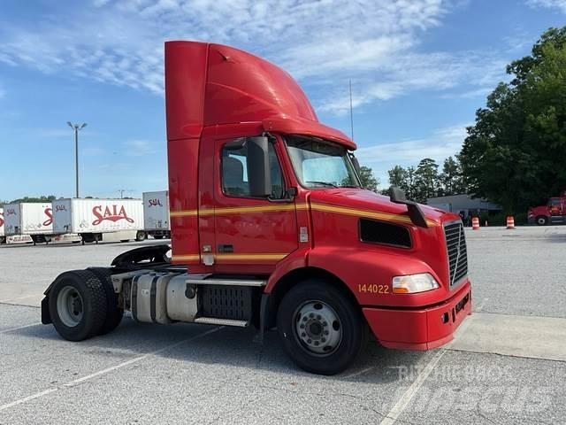 Volvo VNM Trekkers