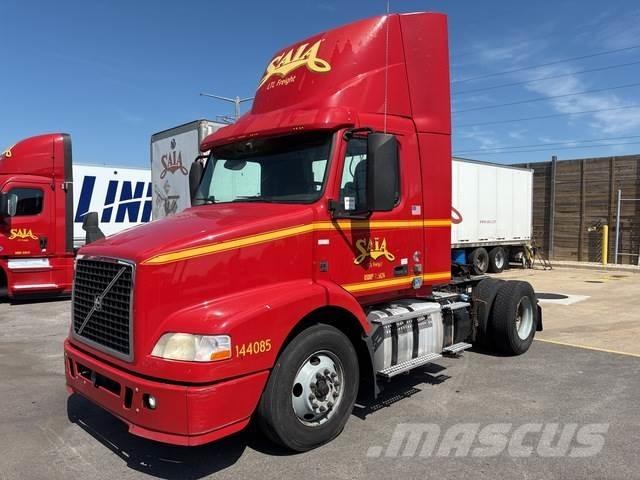 Volvo VNM Trekkers