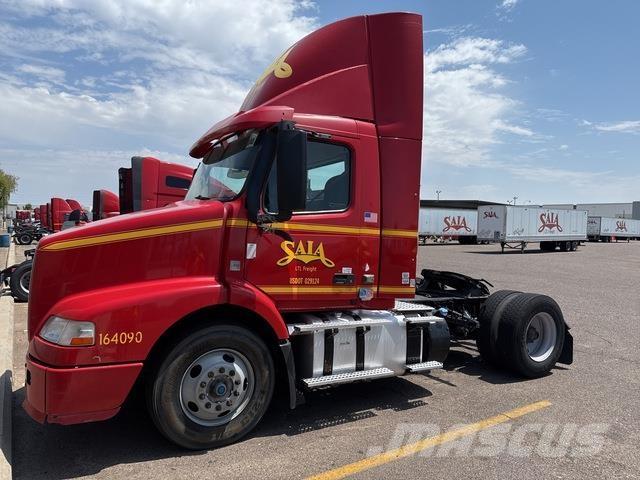 Volvo VNM Trekkers
