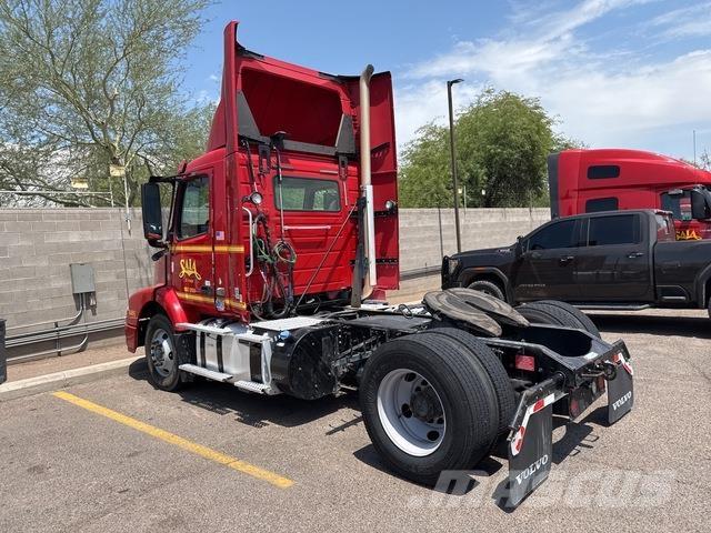 Volvo VNM Trekkers