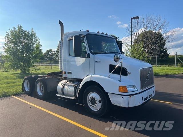 Volvo VNM Trekkers