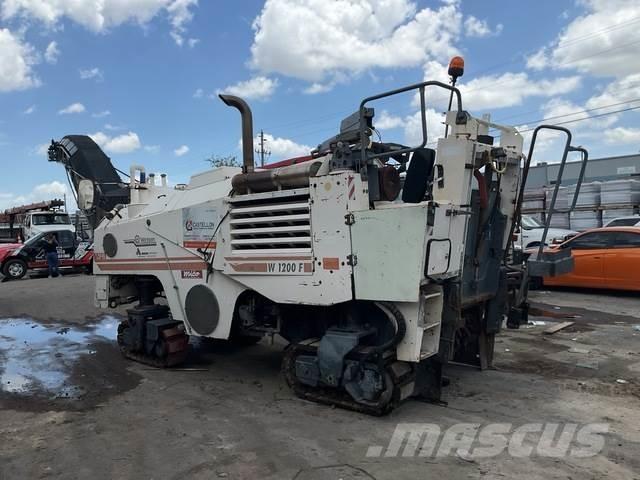 Wirtgen W1200F Asfaltfrezen