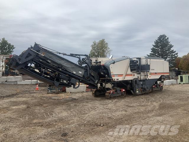 Wirtgen W210i Asfaltfrezen